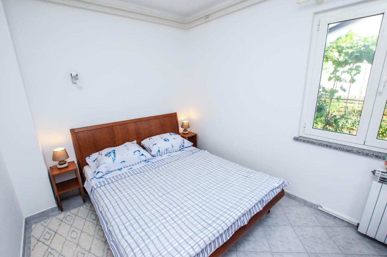 Apartman Mario Apartment Пореч Екстериор снимка