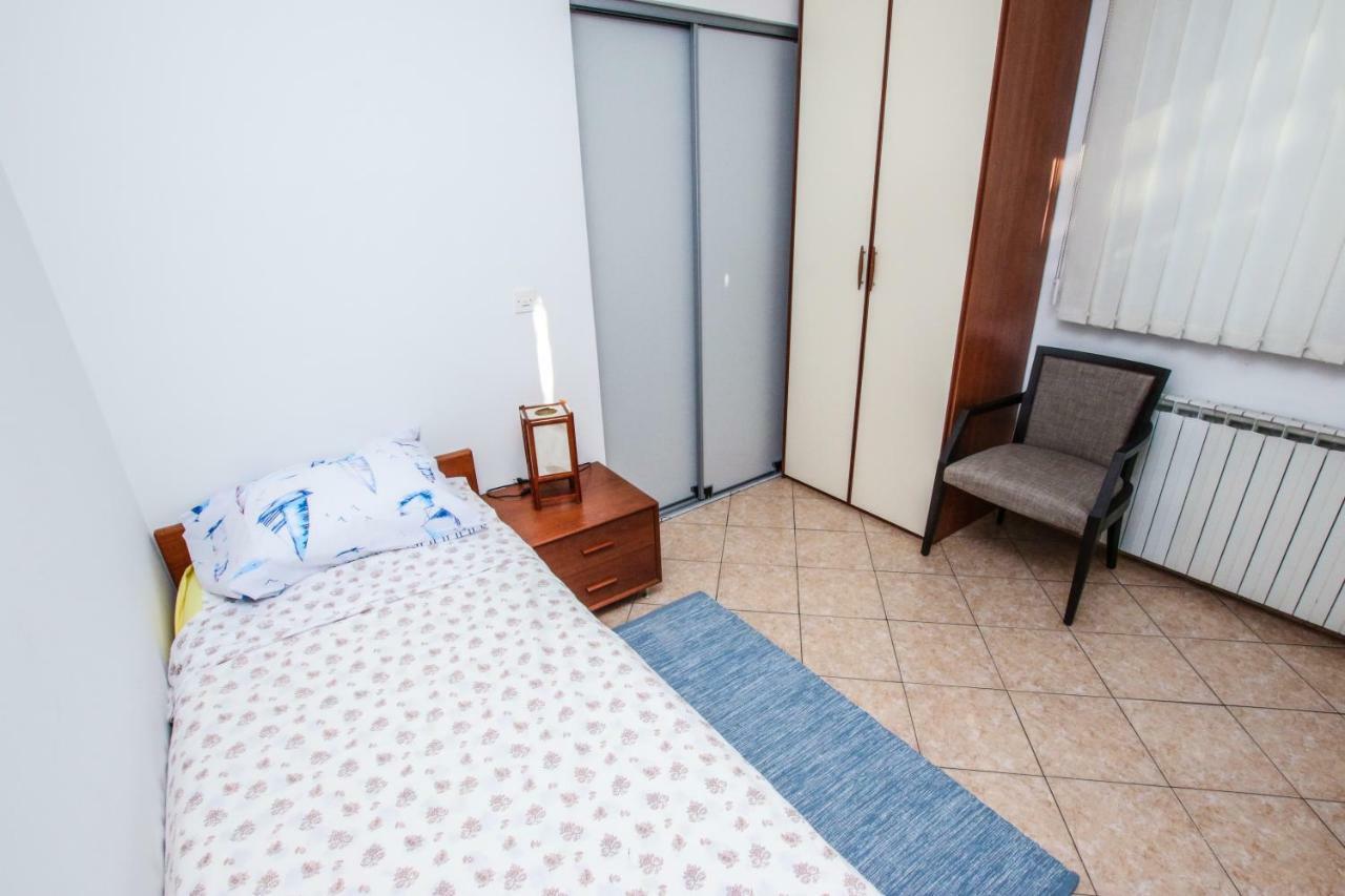Apartman Mario Apartment Пореч Екстериор снимка