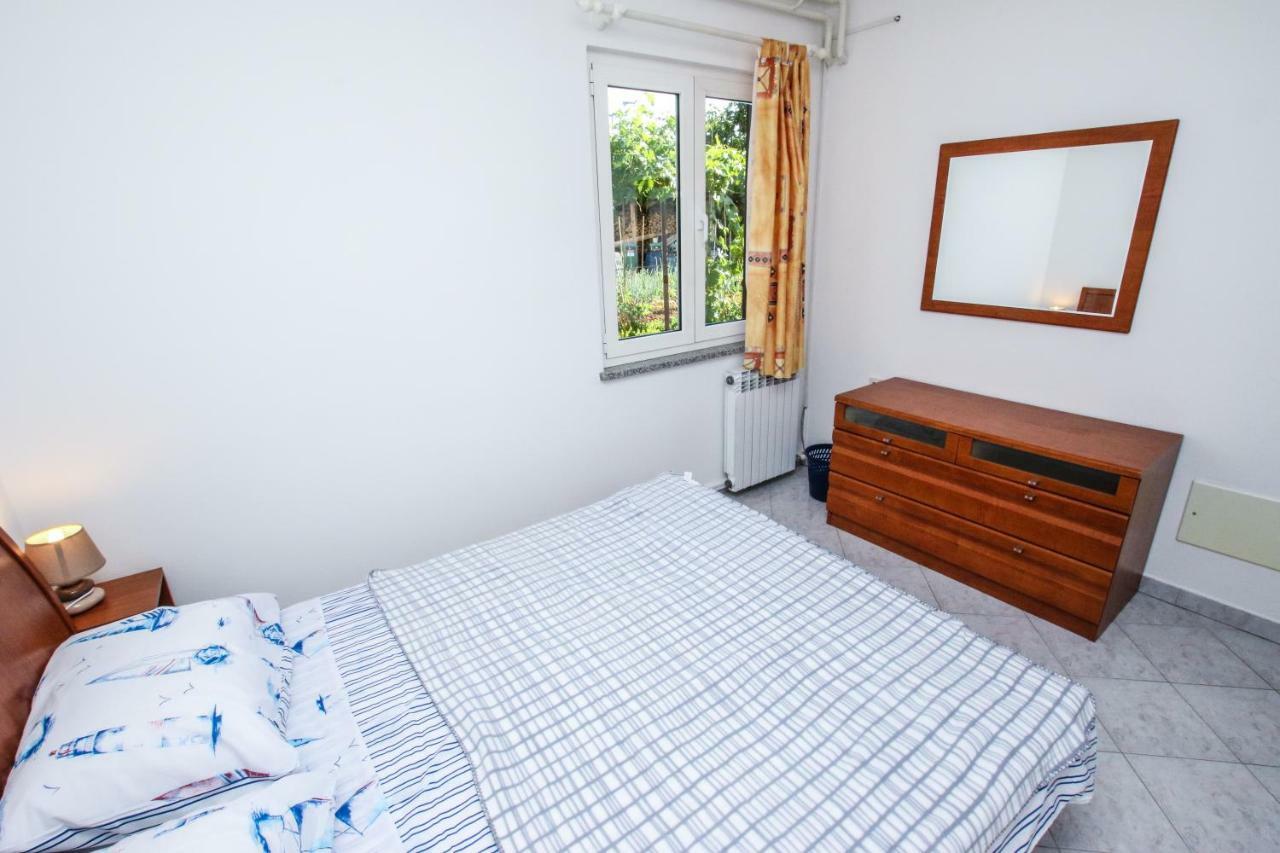 Apartman Mario Apartment Пореч Екстериор снимка
